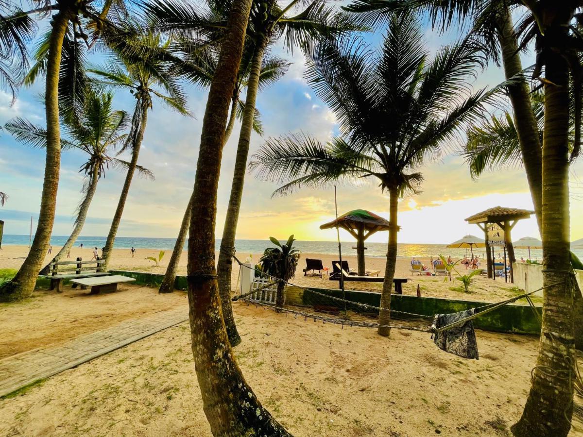 Prana Beach Hotel Ex Guli Hikkaduwa Exteriör bild