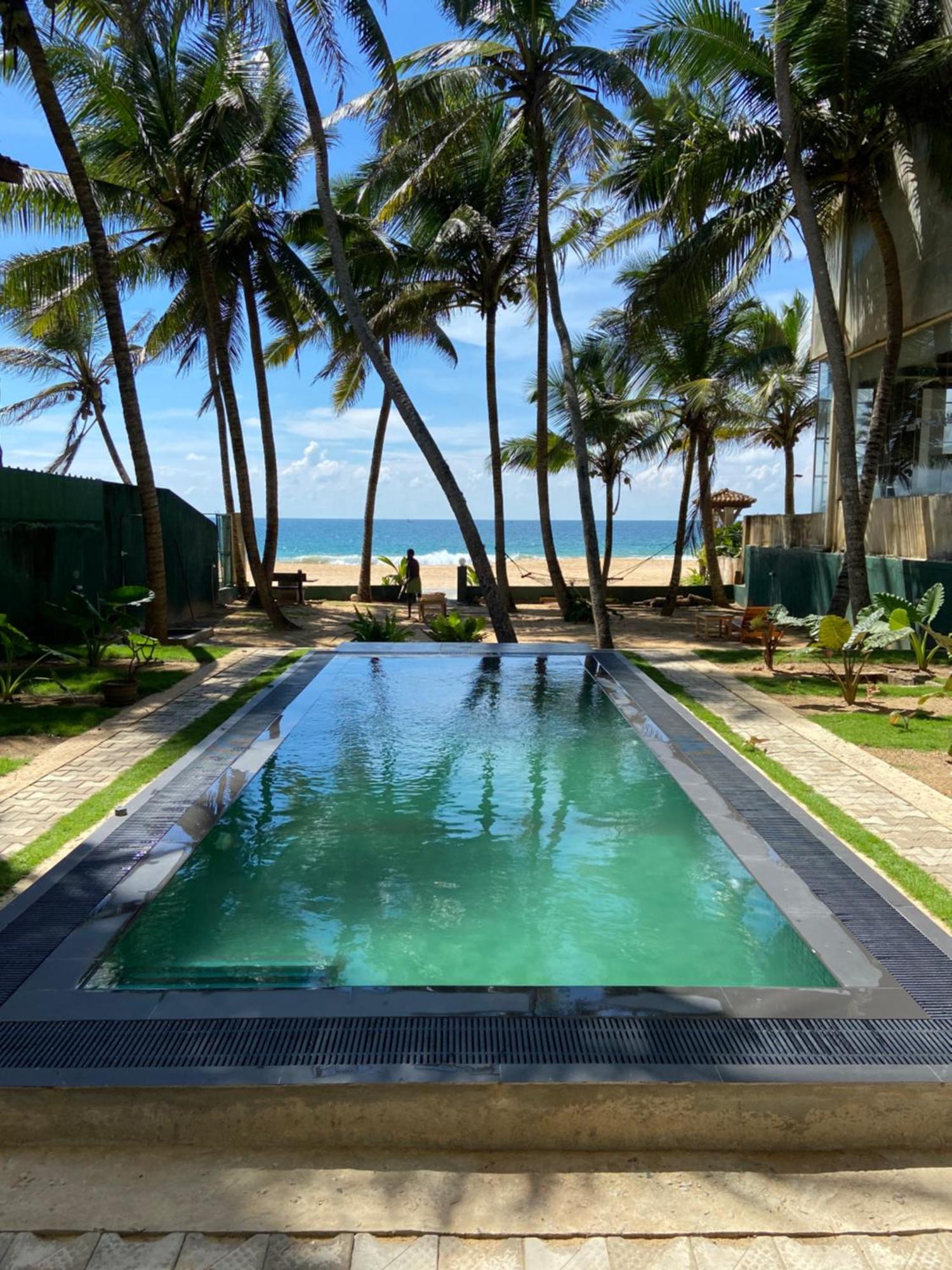 Prana Beach Hotel Ex Guli Hikkaduwa Exteriör bild