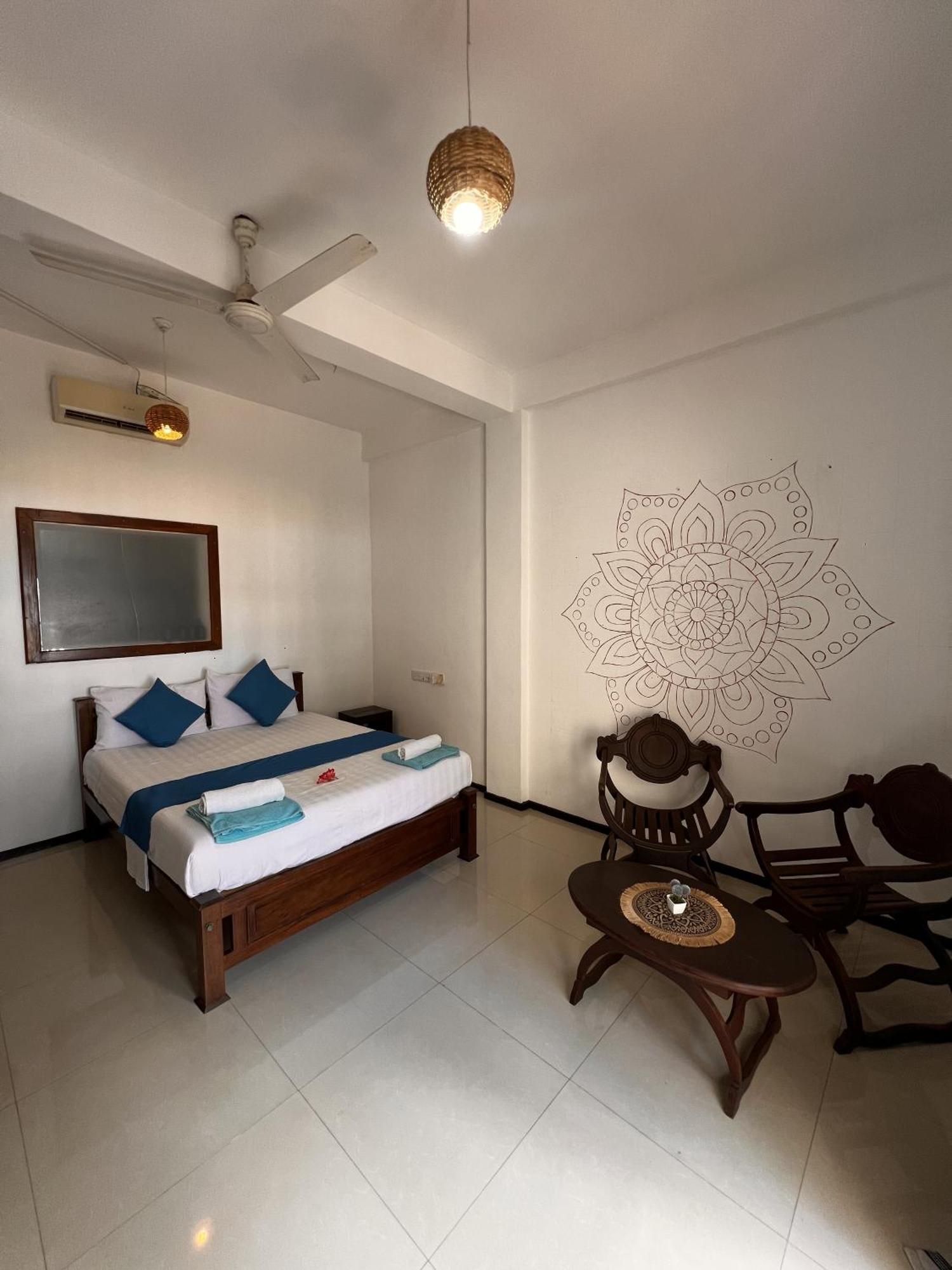 Prana Beach Hotel Ex Guli Hikkaduwa Exteriör bild