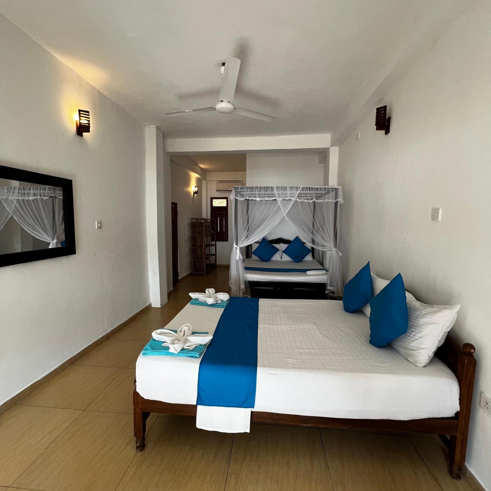 Prana Beach Hotel Ex Guli Hikkaduwa Exteriör bild